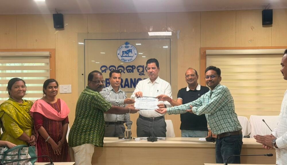 OSWASରେ ଉତ୍କୃଷ୍ଟ କାର୍ଯ୍ୟଦକ୍ଷତା ପାଇଁ ୩ ଅଧିକାରୀ ସମ୍ମାନିତ